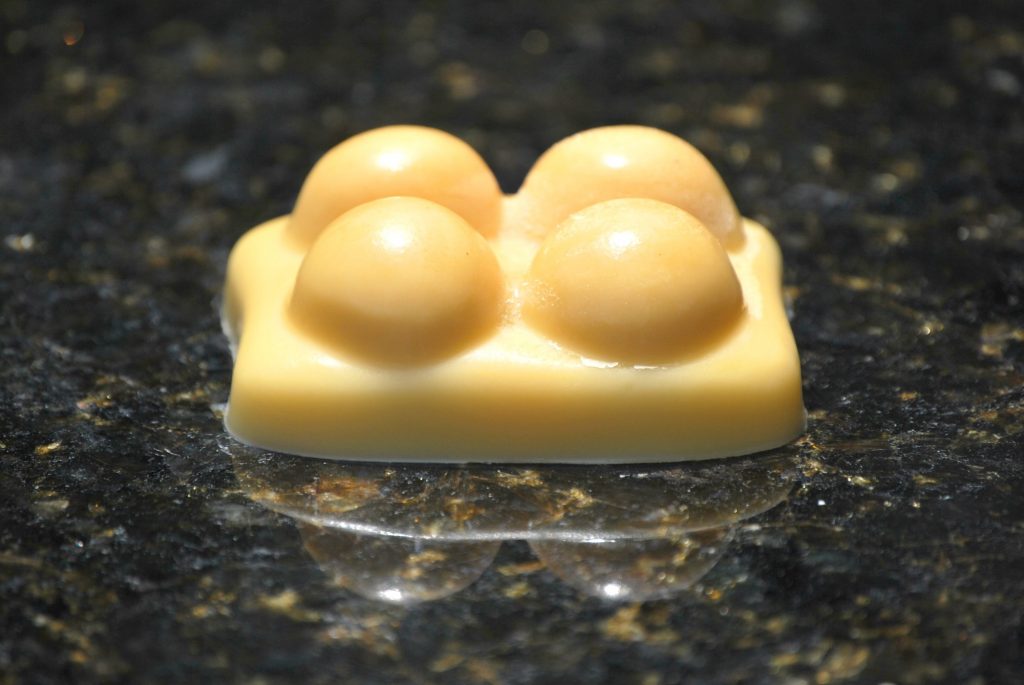 four-bump-lotion-bar